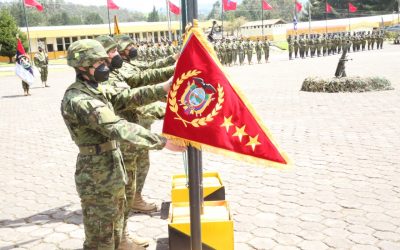 Ceremonia militar con motivo de ascensos de campaña de señores Generales de División, oficiales, superiores, subalternos y voluntarios del Ejército Ecuatoriano
